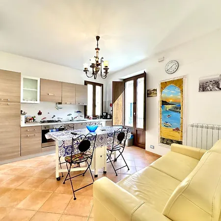 Appartamento Casa Marzia By Housilia *