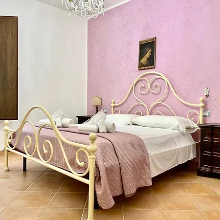 Apartment Casa Marzia By Housilia Cefalu