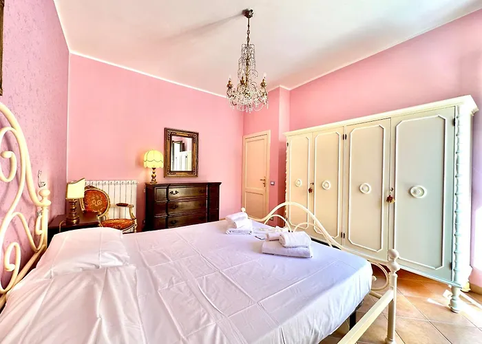 Casa Marzia By Housilia