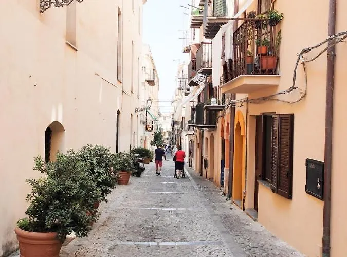 Casa Marzia By Housilia