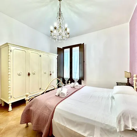 Casa Marzia By Housilia