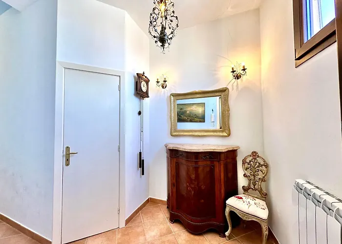 Casa Marzia By Housilia Daire *