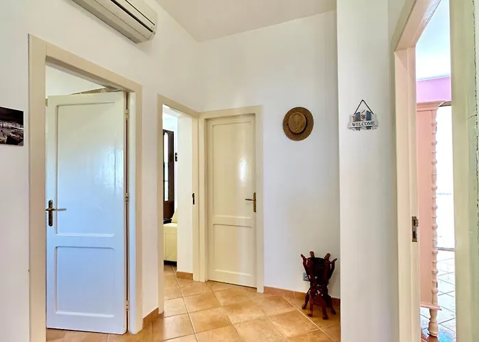 Casa Marzia By Housilia Daire