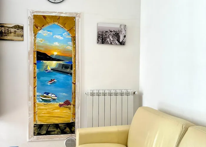 Casa Marzia By Housilia Daire