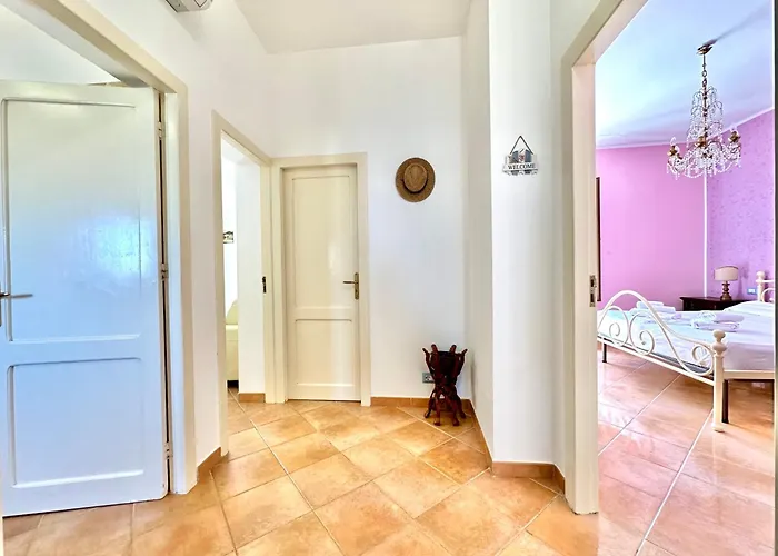 Casa Marzia By Housilia