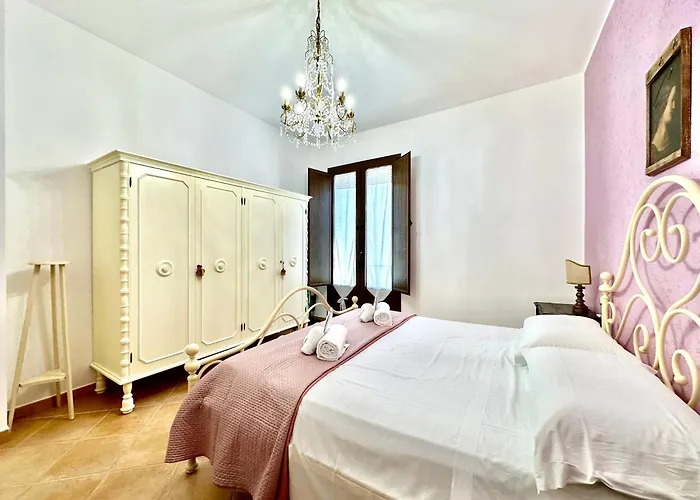 Casa Marzia By Housilia